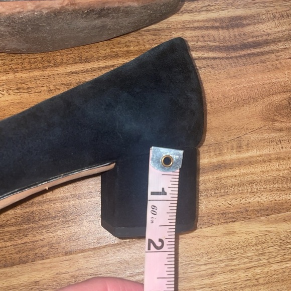 J McLaughlin womens 8 Heel Black Suede Leather Brown Tortoise Shell Detail 1.5" - Picture 5 of 8